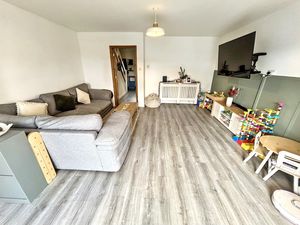 Lounge area- click for photo gallery